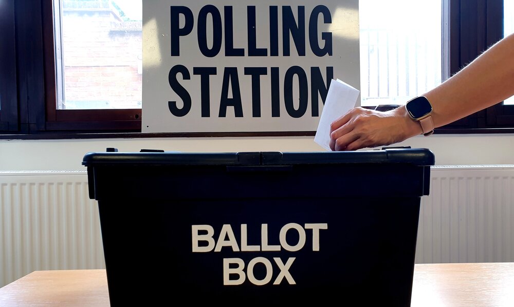 A picture of a ballot box at a polling station 