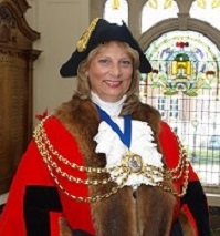 Mayor Dr Lynne Hack