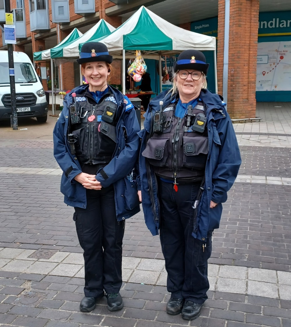 PCSOs in Redhill town centre